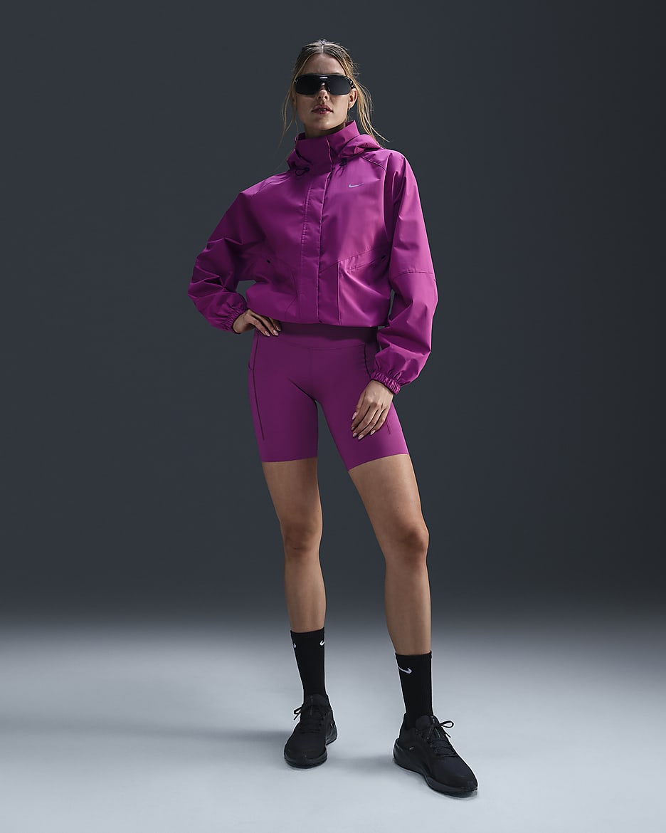 Nike swift running jacket deals